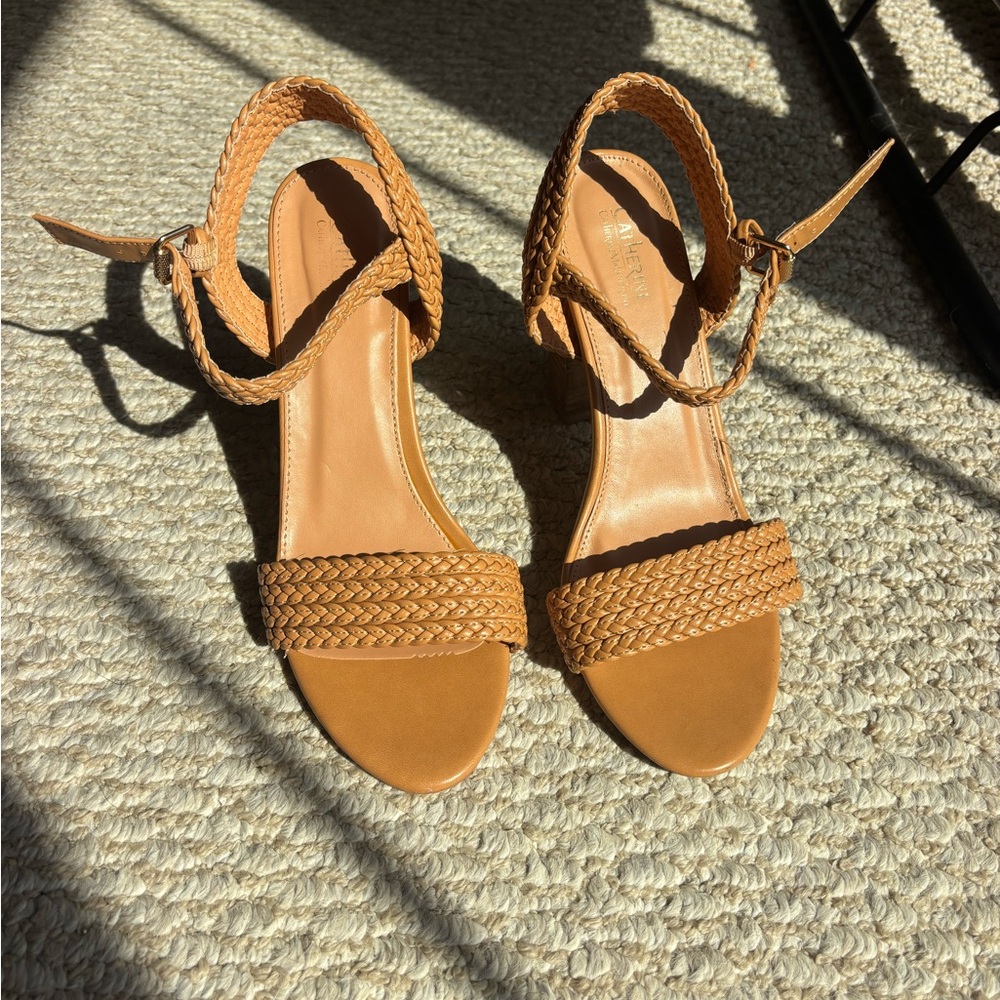 Heels - Picture 4 of 6